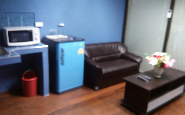 Royal Anand Guest House