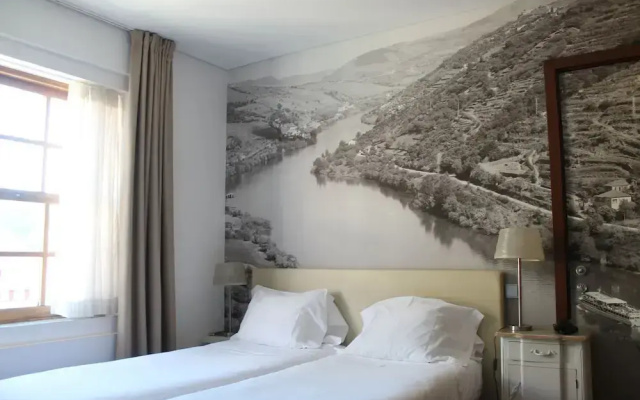 Oca Ribeira do Porto Hotel