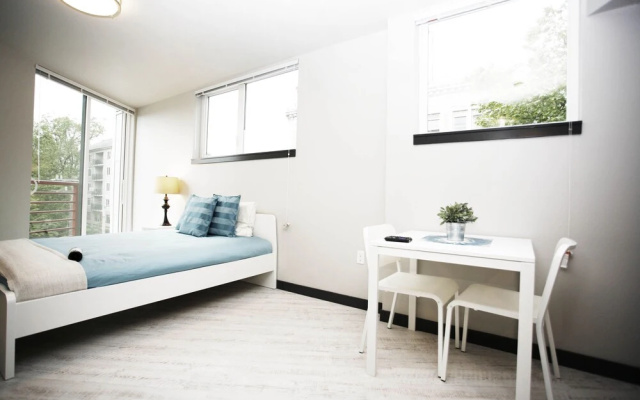 Madison Cap Hill Condos by Barsala