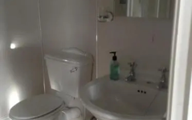Lee-Side B&B