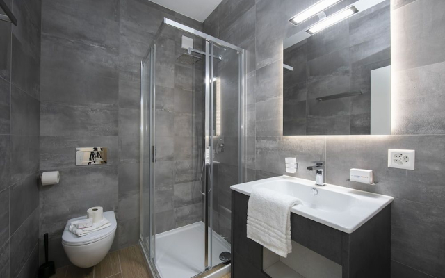 Boutique Apartment 7