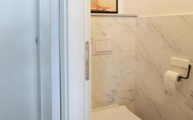 Cosy Happy Studio Apartment