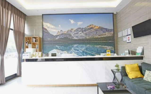 Jasmine Blossom Chain Hotel (Wuhou Avenue Subway Station Branch)
