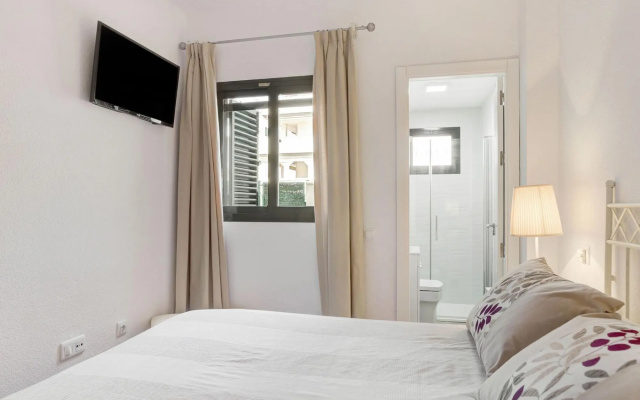 Charming Apartment in Zahara de los Atunes Near Beach