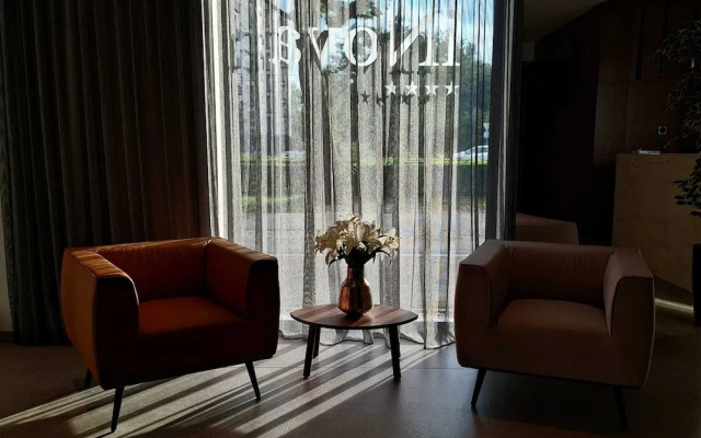Hotel iNova