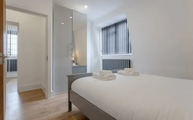 Fantastic 3 Bedroom Home Near Canary Wharf