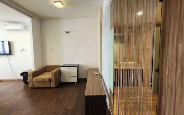 Central Garden Building - D1 Centre