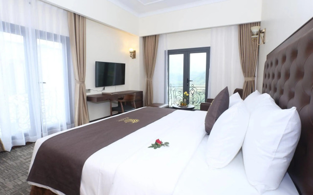 Phoenix Hotel