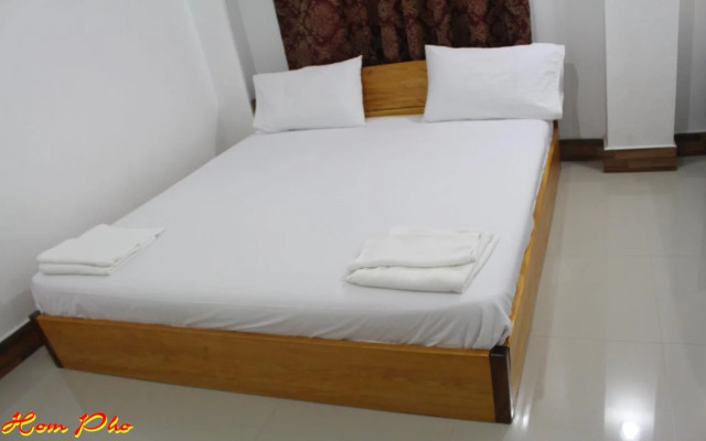 Hom Pho Guesthouses