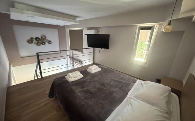 Airnest Suites Near Athens Airport