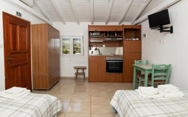 Drossia Bungalows 3