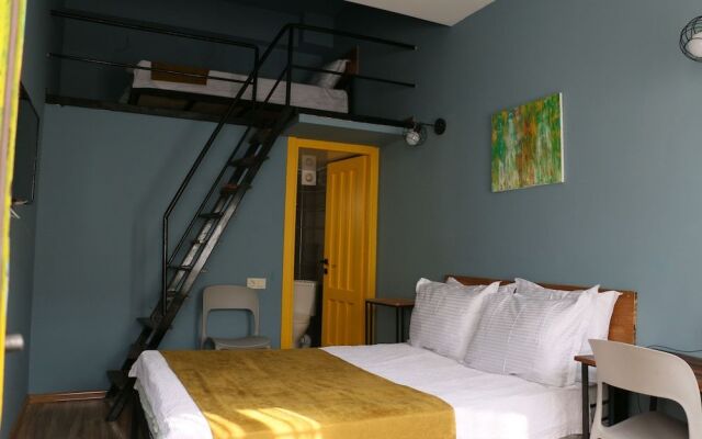 Boutique Hotel27 Plus