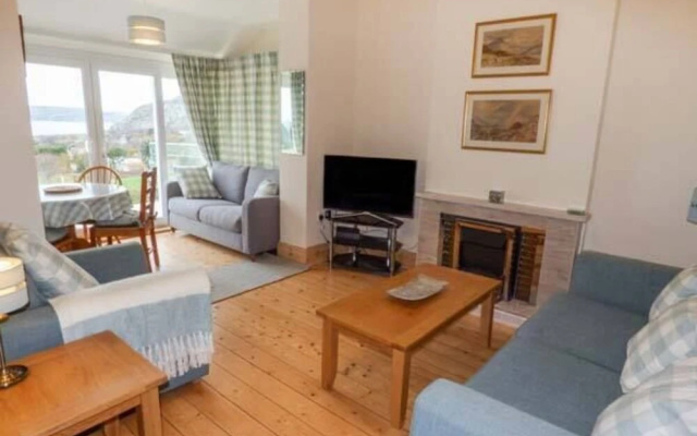 Cae Glas Cottage