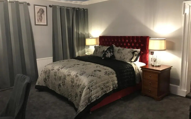 Castle Hotel