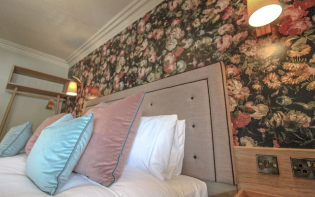 Pooley Bridge Inn