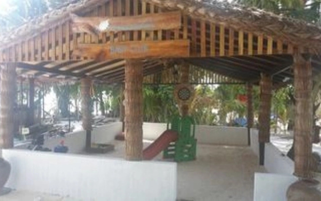 Hudhu Raakani Lodge