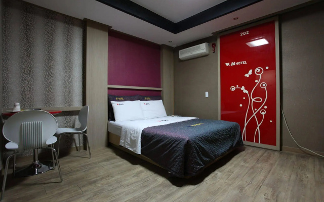 M Motel Songtan