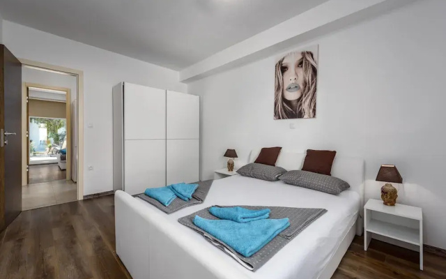 Apartment in Kukci Near Spadici Beach