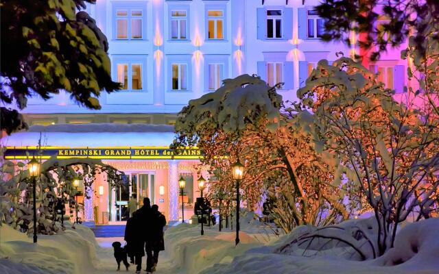Отель Kempinski Grand Hotel des Bains Швейцария, Санкт-Мориц - 1 отзыв об отеле, цены и фото номеров - забронировать отель Kempinski Grand Hotel des Bains онлайн вид на фасад