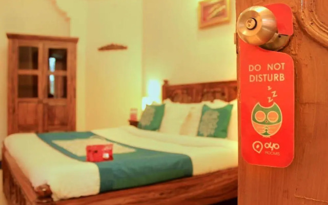 Oyo Rooms Saheliyon Ki Bari