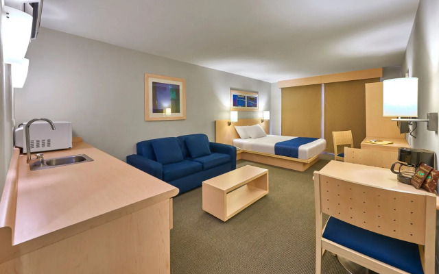 City Express by Marriott Reynosa