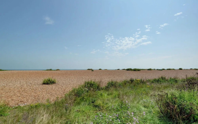 Modern Apartment in Deal Kent With Parking