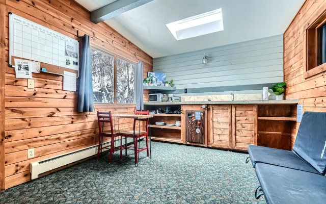 A-Lodge Boulder