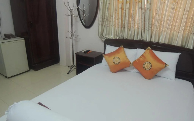 Khách Sạn Tú Anh