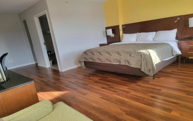 Quality Inn