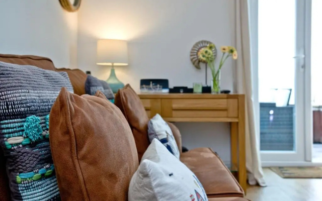 6 At The Beach, Torcross