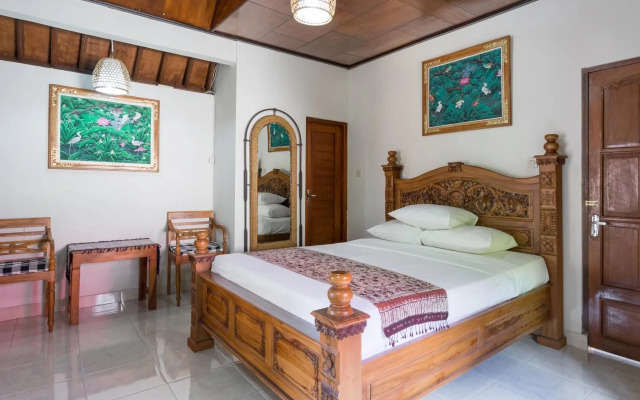 Nuaja Balinese Guest House