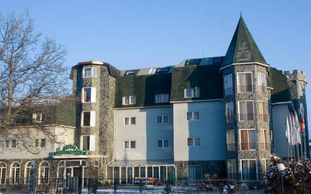 Отель Chateau Hotel Болгария, Банско - отзывы, цены и фото номеров - забронировать отель Chateau Hotel онлайн вид на фасад