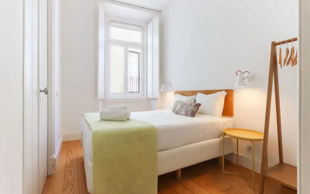 Alfama Deluxe by Homing