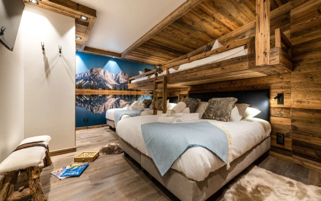 Alaska Lodge by Alpine resorts