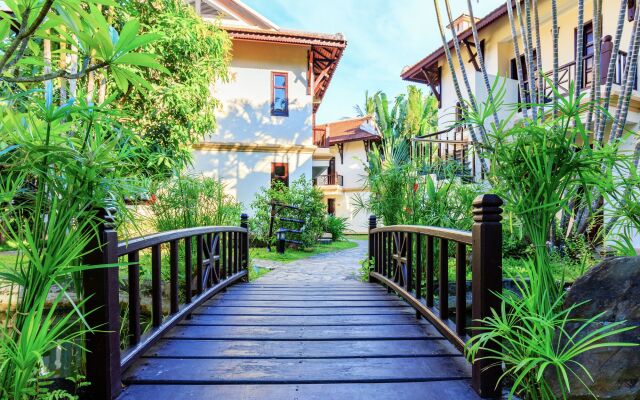 Отель Hoi An Riverside Resort & Spa вид на фасад