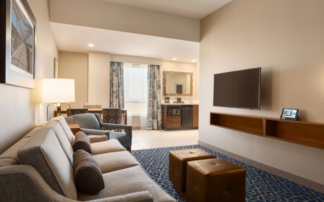 Embassy Suites by Hilton Denton Convention Center