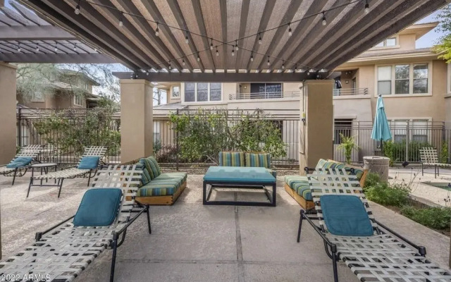 Villa Edge 2 Bedroom Condo by RedAwning