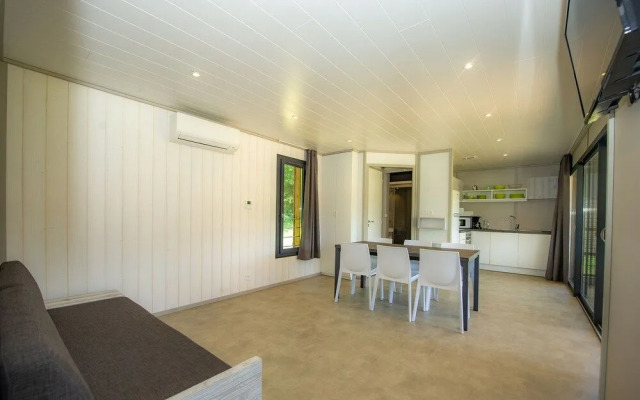 Village Vacances Les Lambrilles-Chalets