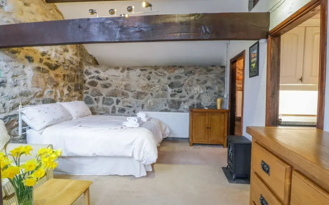 Waterfall Cottage