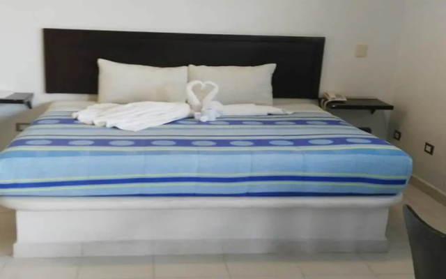 Hotel Edmagra Inn