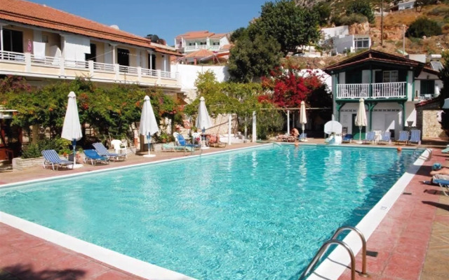 Ilios Hotel