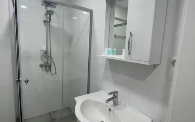 Leo Group Luxury Apartment 14-296B Sunrise Batumi