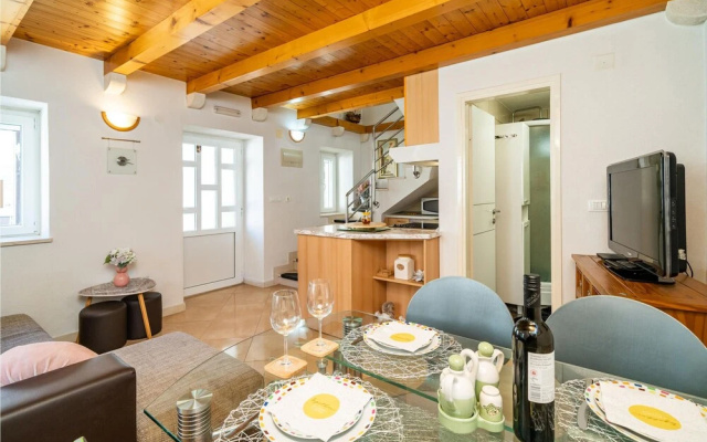 Amazing Home in Komolac With Wifi and 1 Bedrooms