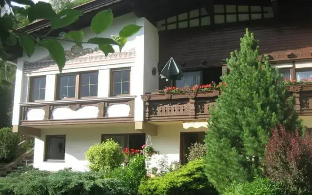 Haus Thurnes