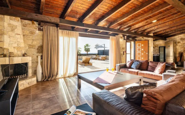 Palmrise Luxury Villas - Thea Villa