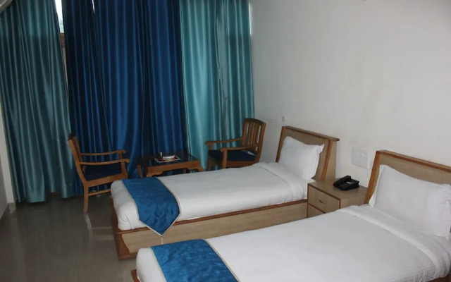 Chandermukhi Resorts