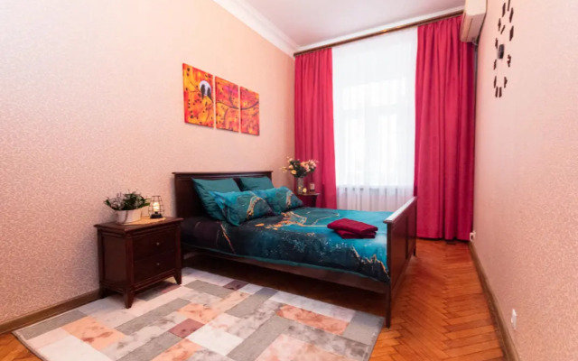 Лакшми Дом Апартаменты Козицкий пер., 1А