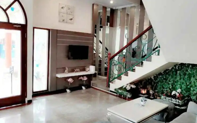 Grand Jamrud 1 Hotel