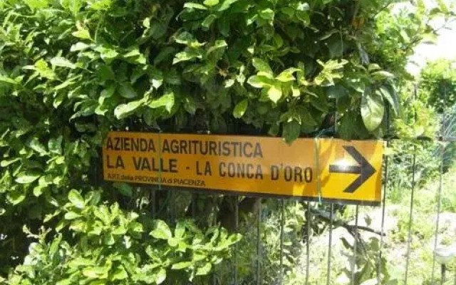 Отель Agriturismo La Conca D'oro Сальсомаджоре приотельная территория