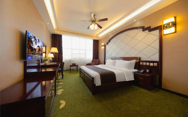 Fugang Hotel(Xuchang College High Speed Rail East Station Store)